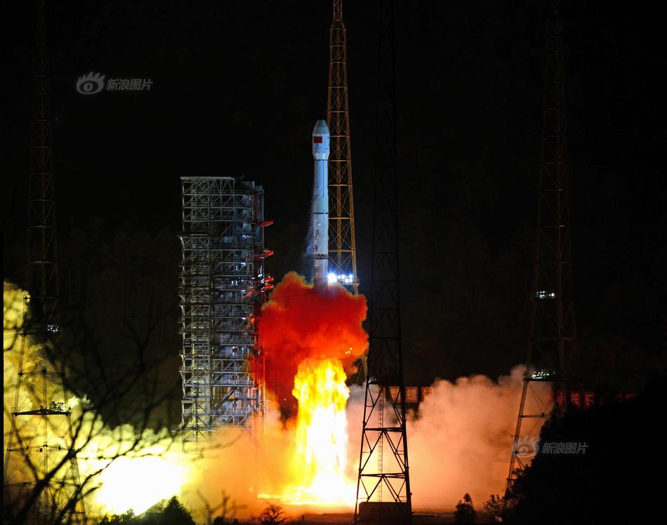 Researchers calculated that recycling one ton of glass saves over 300 pounds of carbon dioxide