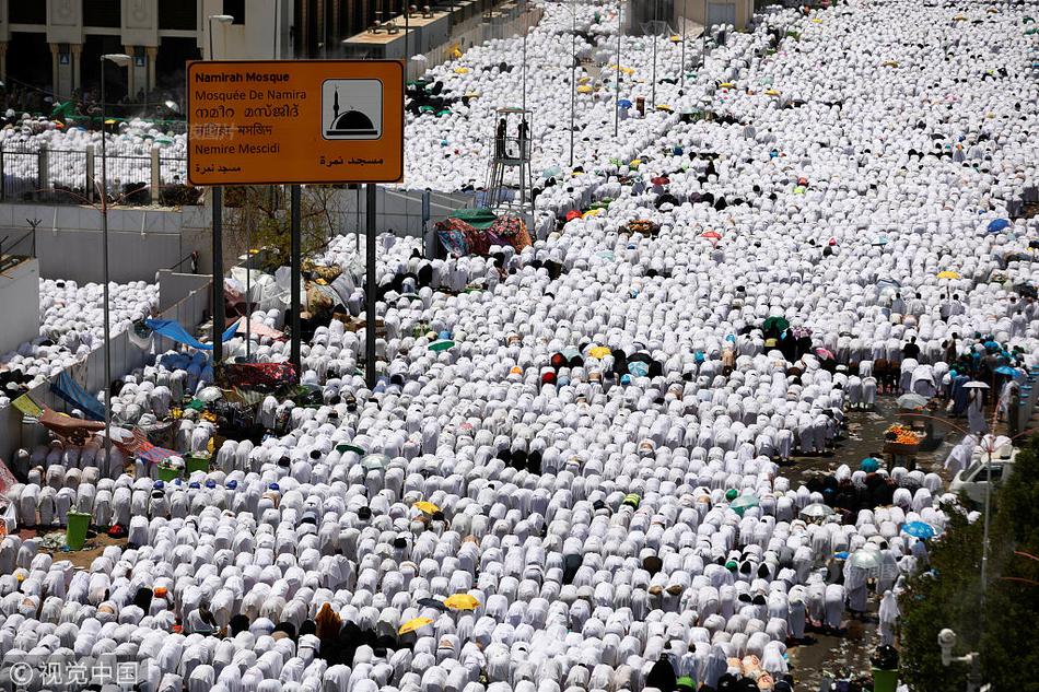 The school district changed the school start time to 8:30 AM to let students get more sleep