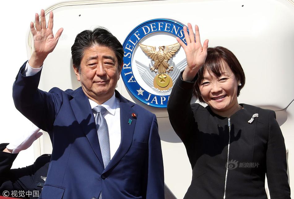 Yoga studio offers restorative yoga classes for people with chronic pain