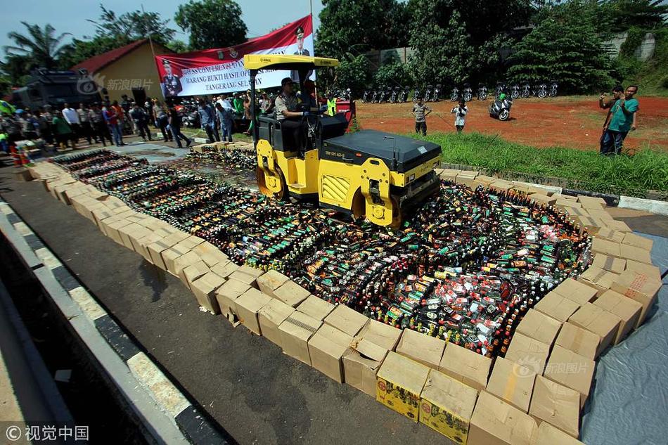 A fashion store started selling vintage-inspired dresses for young adults