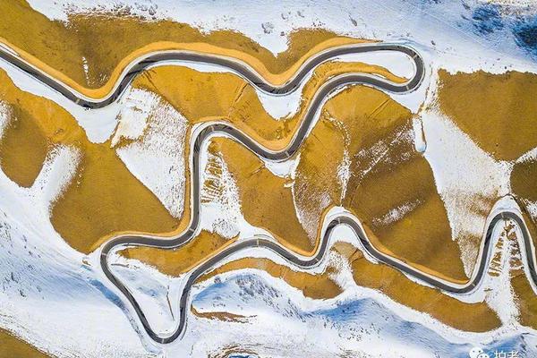 A hotel renovated its rooms to include energy-efficient appliances and lighting