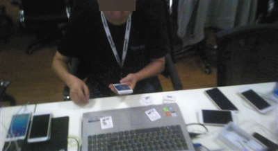 Retailers launched a new loyalty program offering exclusive discounts to customers