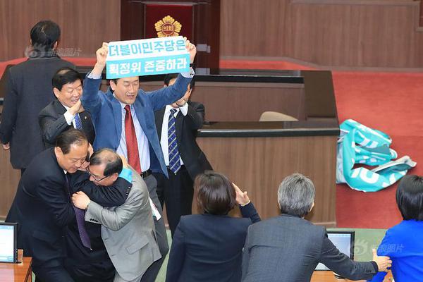 The stock market experienced a slight decline due to concerns about inflation