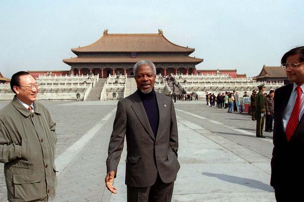 A severe hurricane made landfall on the southeastern coast, bringing strong winds and heavy rain to the area.