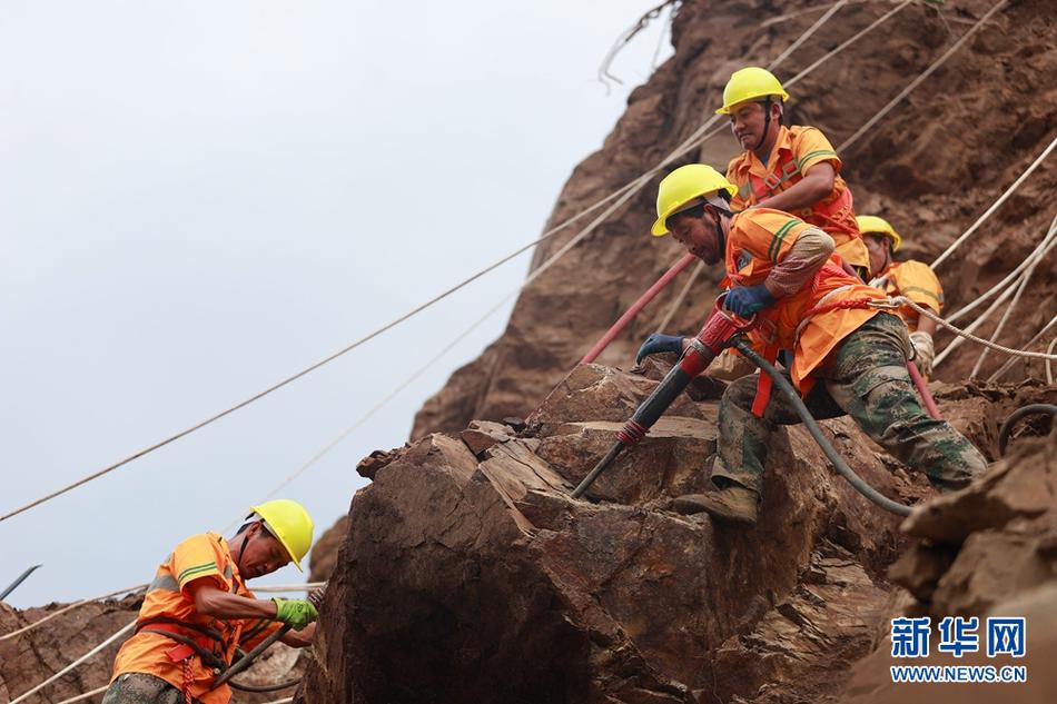 Research indicates that sunlight exposure boosts mood in people with SAD