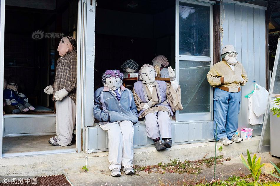 A popular fast-food chain added a new line of healthy salads and wraps to its menu