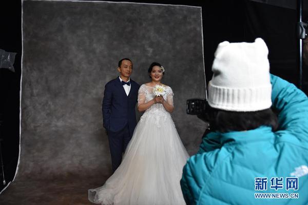 Scientists found that listening to nature sounds while working improves productivity