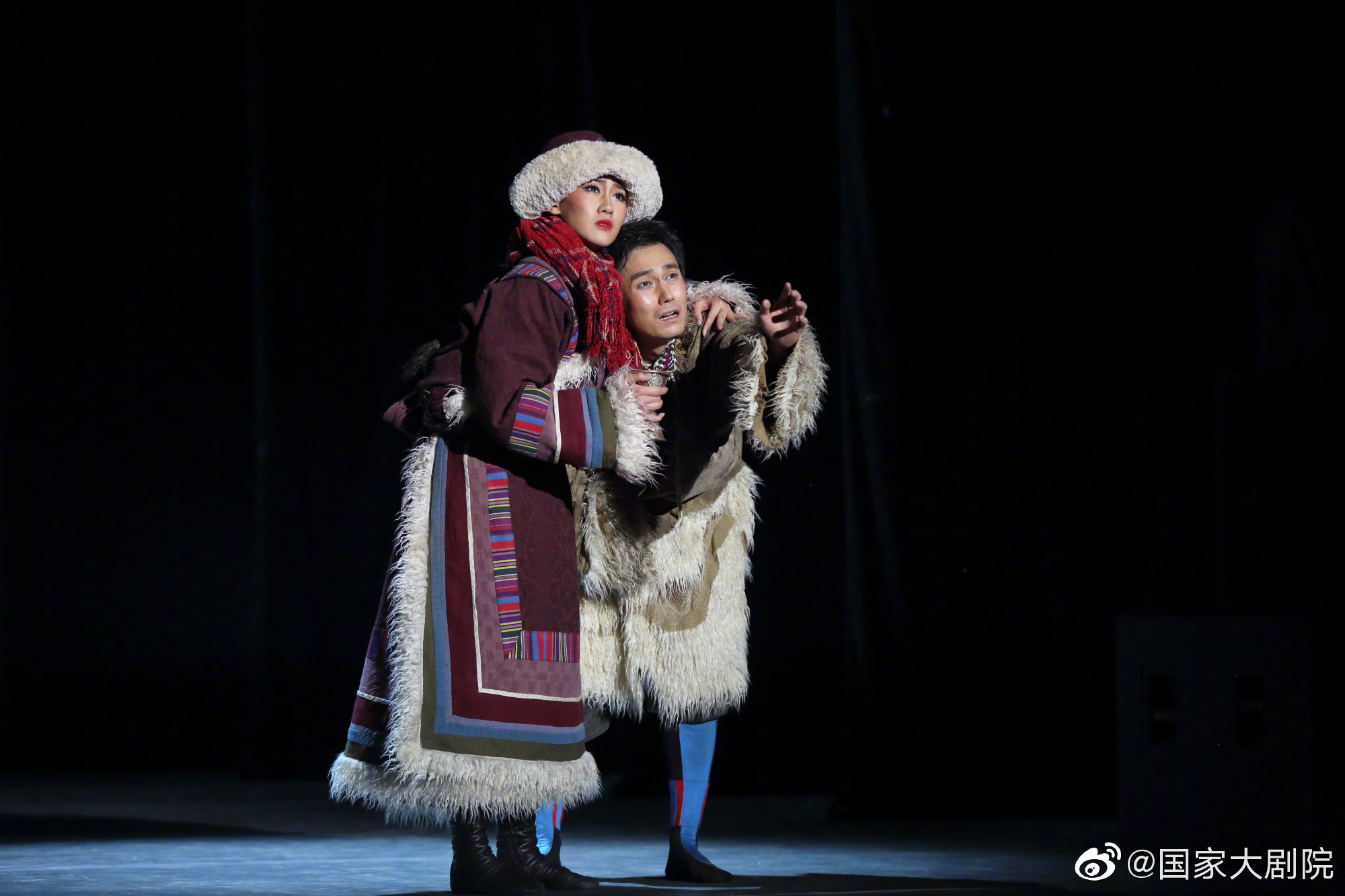 A new study showed that exercising outdoors provides more health benefits than indoor workouts