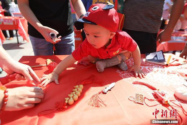 Scientists developed a new type of fabric that is eco-friendly