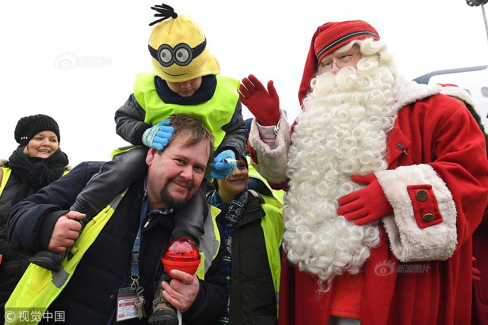 A coffee roaster began selling small batch, single origin coffee beans online