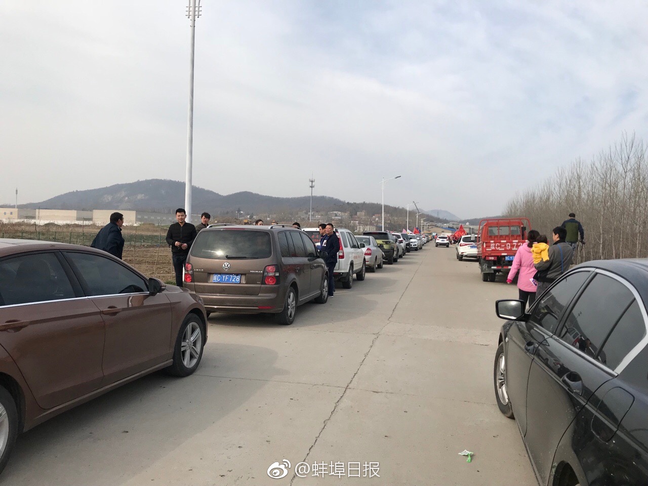 A city hosted a art fair that featured works from 100 local artists and drew 8,000 visitors