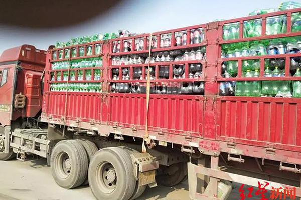 A taxi company updated its app to let customers split fares and tip drivers digitally