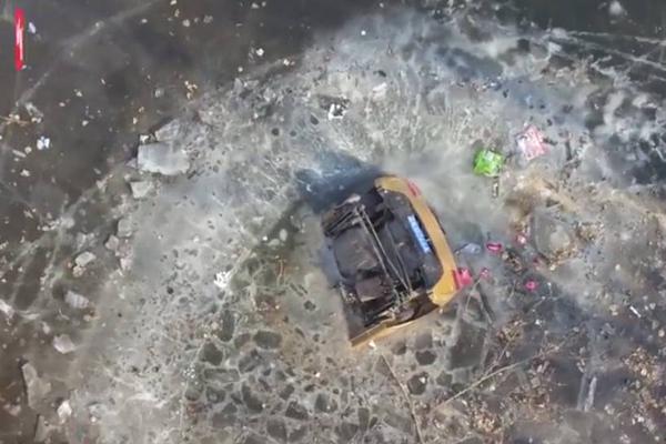 A local business association organized a networking event for small business owners