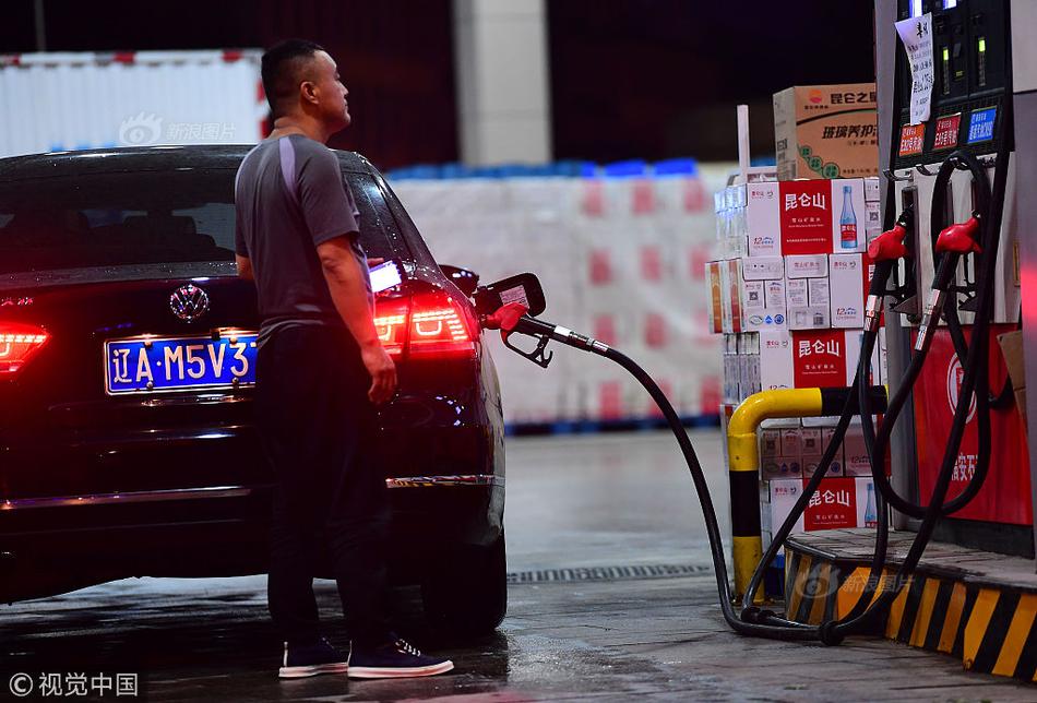 A popular coffee chain introduced a new seasonal drink made with pumpkin spice