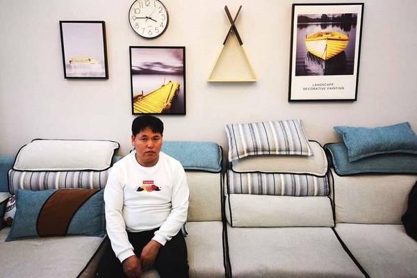 The stock market rose 2% following the release of positive manufacturing data