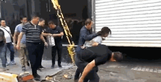 Scientists found that a certain type of algae can be used to produce clean biofuel