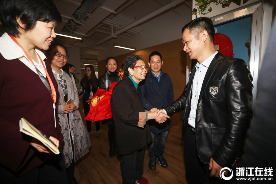 Scientists developed a new battery that can last longer than traditional ones