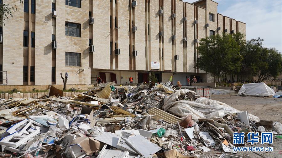 Car companies announced a collaboration to develop affordable electric vehicles for families