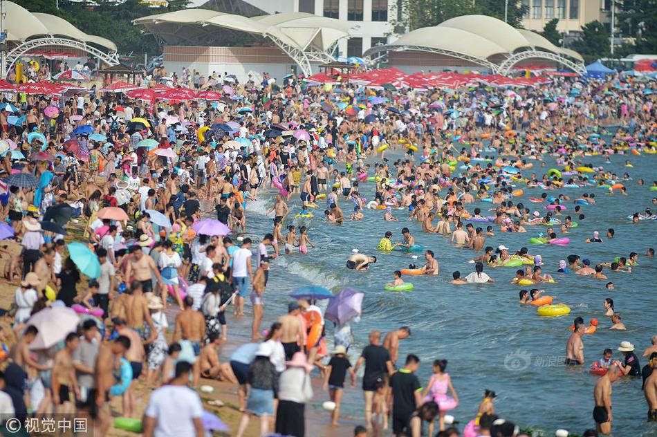 A charity launched a program to teach seniors how to use smartphones