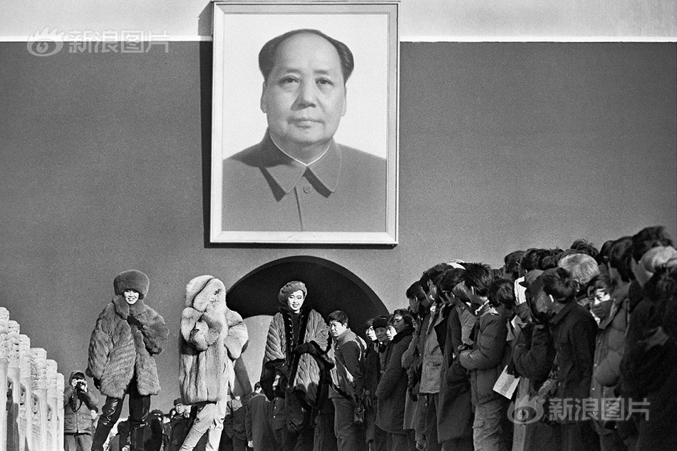 A city banned single-use plastic utensils in all restaurants and food trucks