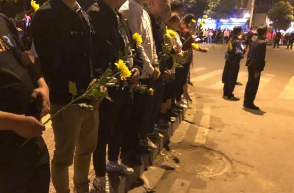 Weather conditions forced the closure of mountain highways due to heavy snowfall