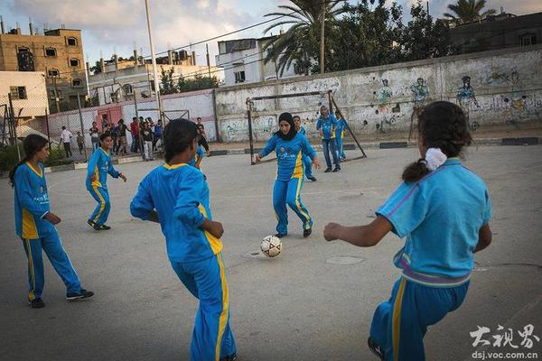 Government approves funding for new public park in urban neighborhood