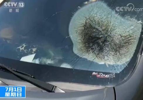 A bakery started making gluten free bread using quinoa and chia seeds