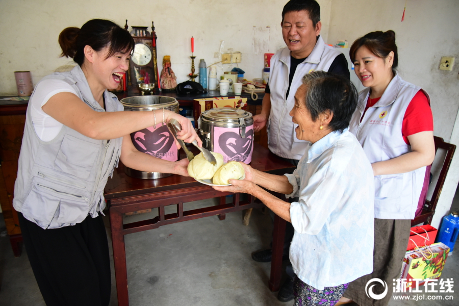 Doctors urged people to get regular skin checks to detect skin cancer early