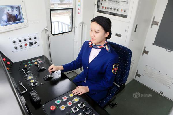 Researchers found that taking handwritten notes improves information retention better than typing