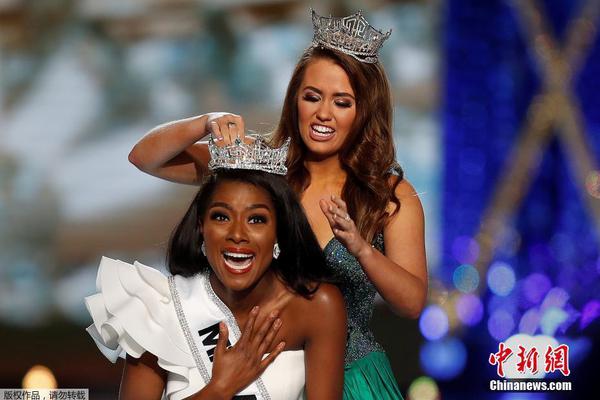 Soccer team wins regional championship and advances to national tournament