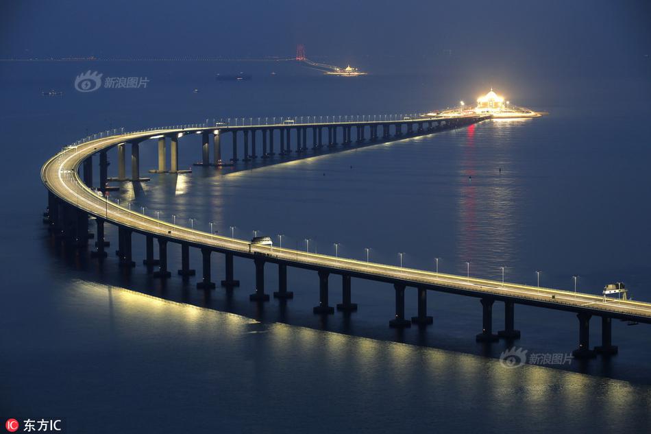 Environmental activists organized a tree-planting campaign in urban parks planting 5000 trees
