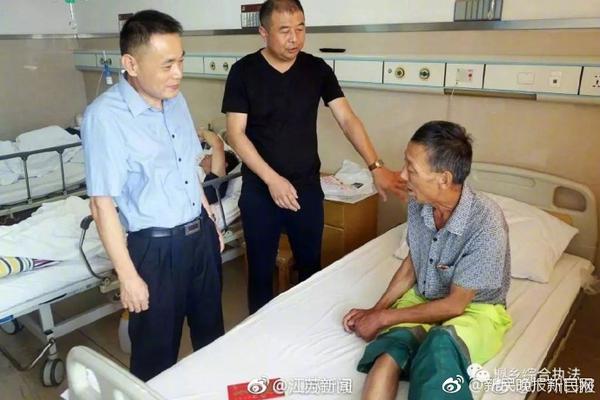 A famous artist opened a new exhibition featuring their latest works, attracting thousands of visitors in its first week.