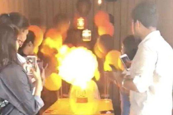 Coffee shop switches to compostable cups and straws to reduce plastic waste