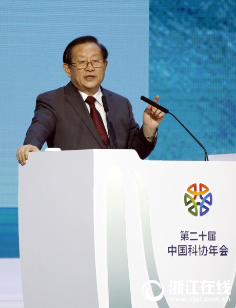 Motorcycle show features custom bikes from local builders and national brands