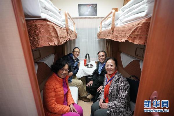 A musician released a folk album inspired by the region’s history, topping local music charts