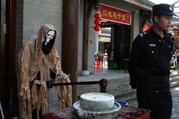 A community organized a 