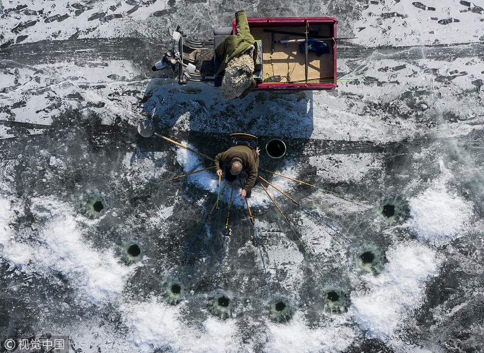 A fire department conducted a water rescue drill on a local lake