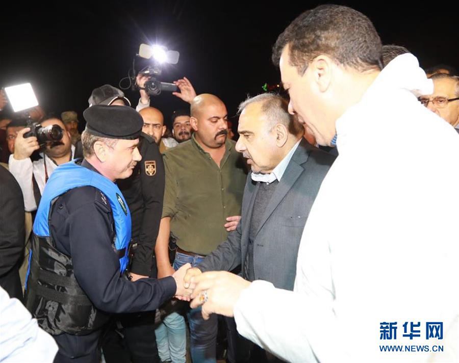 Scientists have discovered a new species of deep-sea shrimp that can survive in extremely high-temperature vents