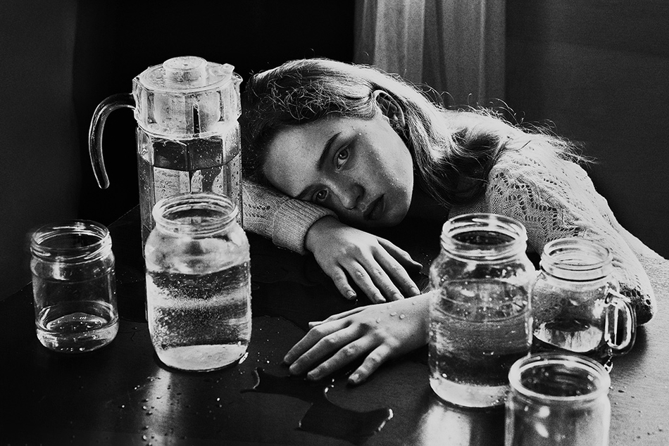 Archaeologists uncovered ancient pottery and tools in a dig site in the northern desert