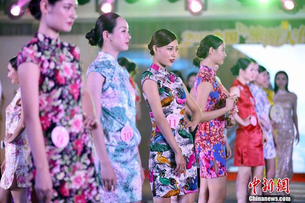 A museum displayed a collection of famous paintings on loan from a museum in Europe