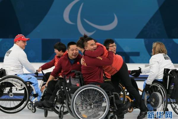 A bakery introduced gluten-free and vegan versions of its popular cinnamon rolls