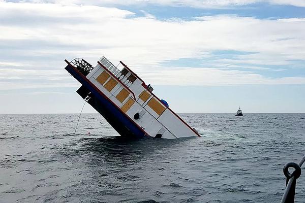 The government started a program to help farmers switch to organic farming methods