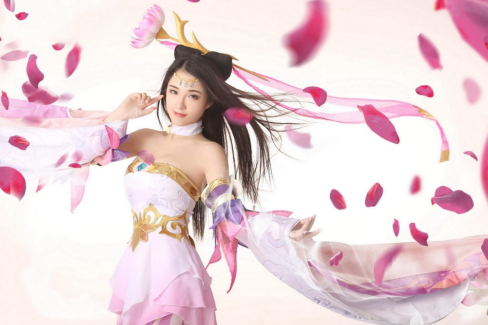 Newspaper publishes special section on local history