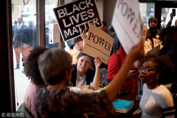 Scientists found that spending time in parks can reduce blood pressure