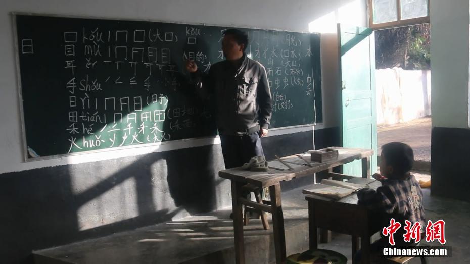 A famous actor starred in a new film that premiered at an international movie festival