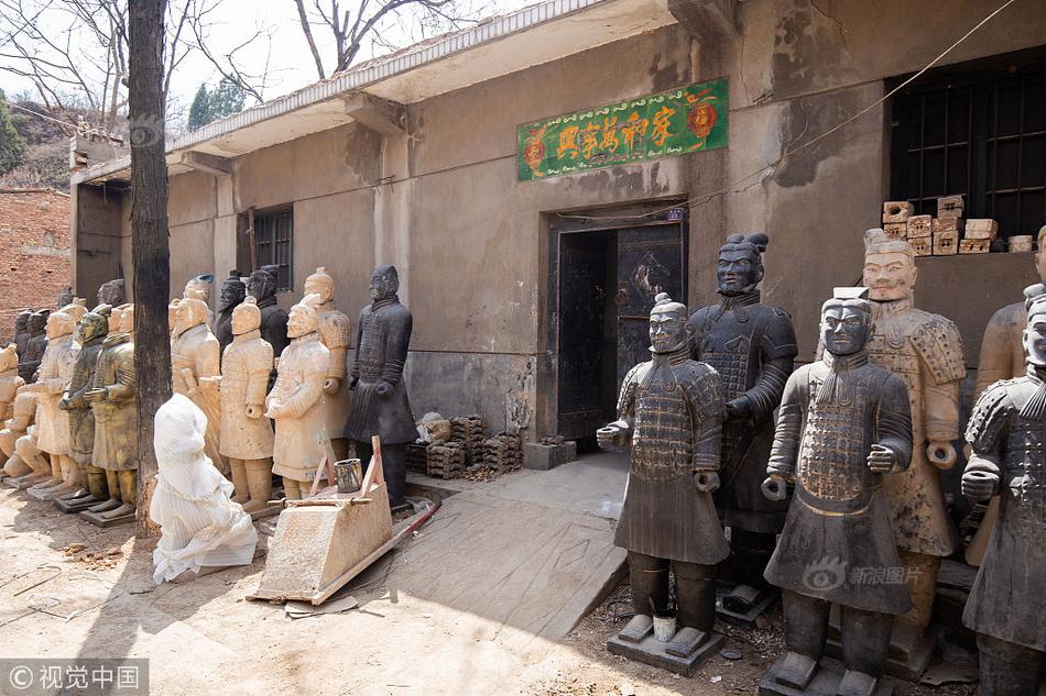 A tech startup created an app that helps users find local second-hand stores