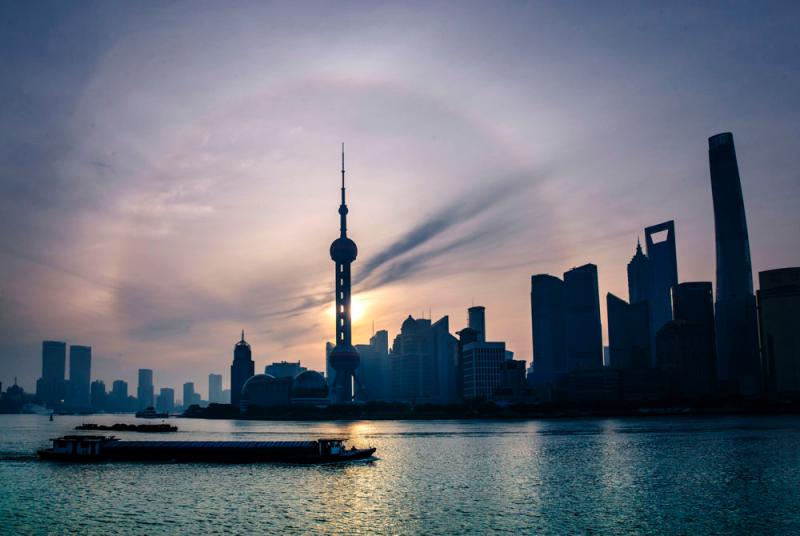 The government released a report showing improved air quality in urban areas