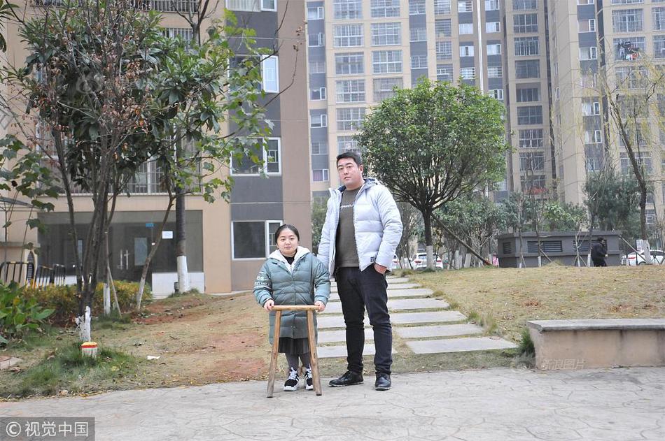 A local artist created a large mural on a city wall to honor the contributions of essential workers