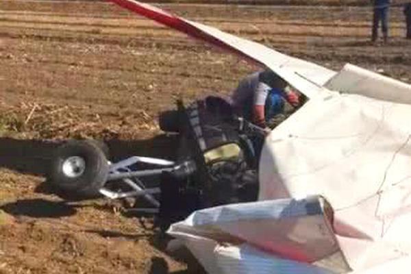 Local farmers protested against low crop prices, demanding government support to cover production costs.