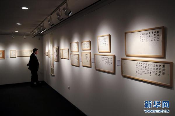 A clothing store started offering free alterations for items purchased in store